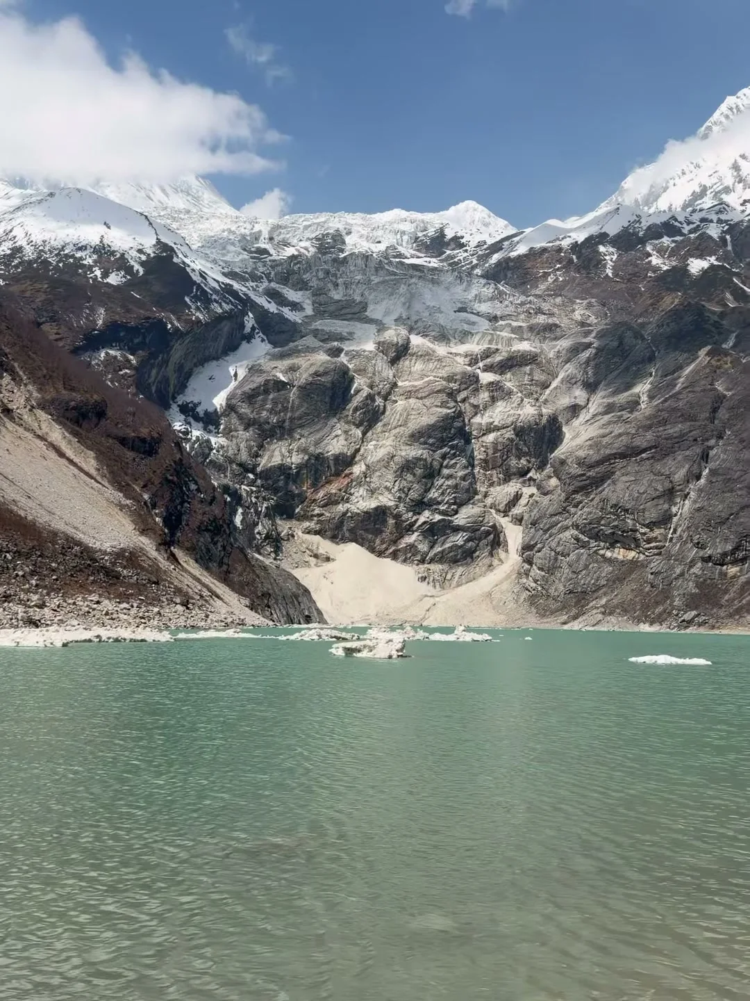 Annapurna Circuit vs Manaslu Circuit 2026 — Nepal