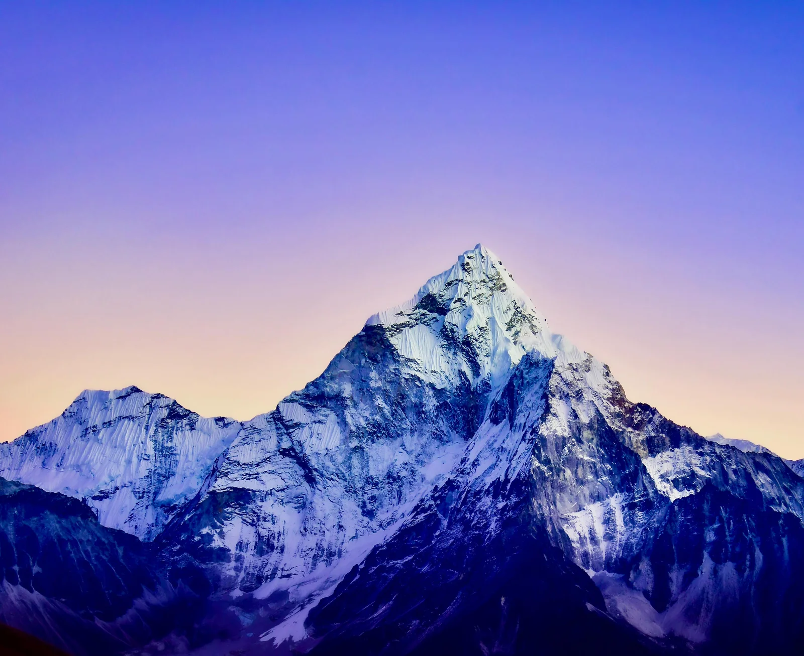 Ama Dablam, 6,812m, seen from the Everest Base Camp trekking route in the Khumbu region of Nepal