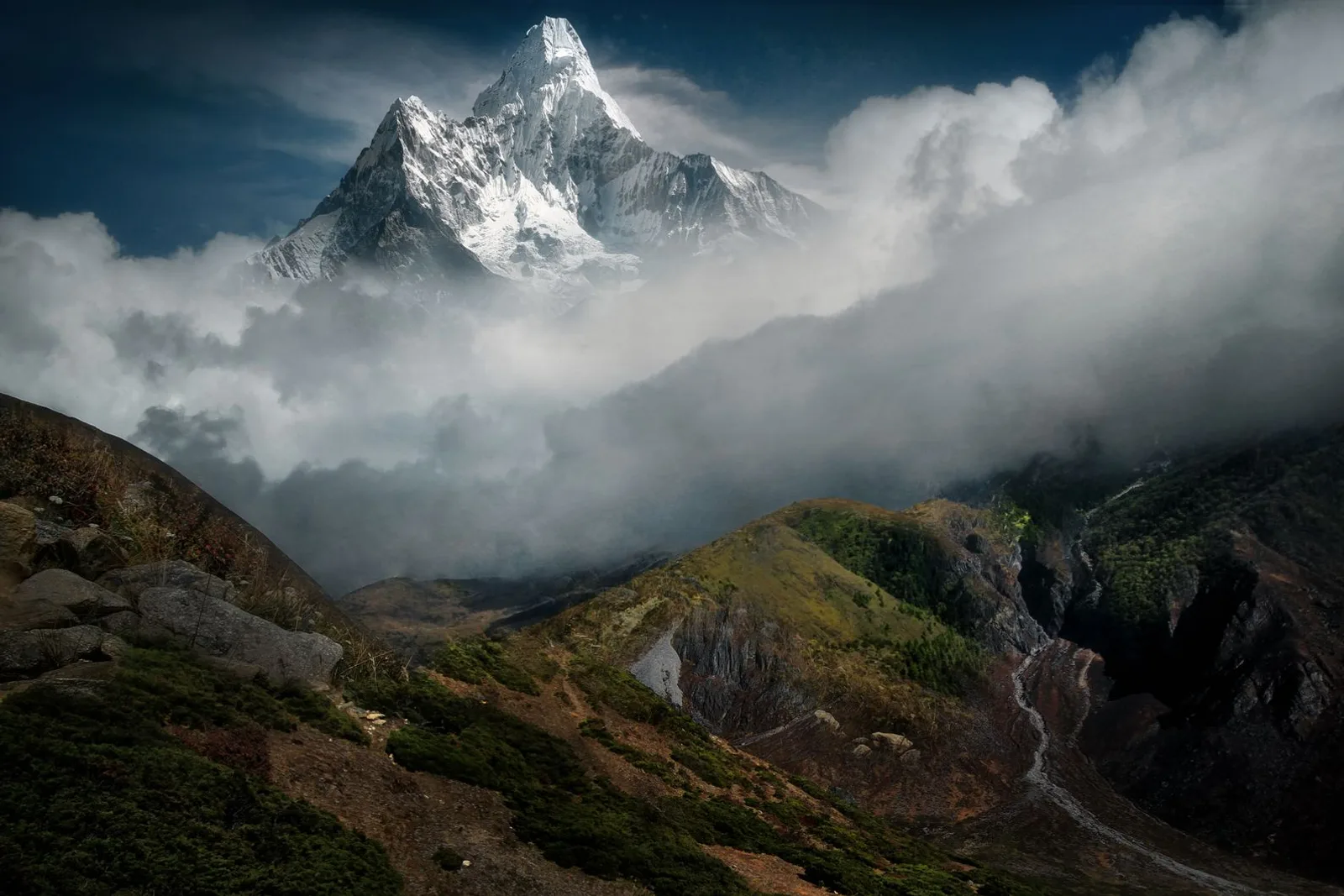Ama Dablam Base Camp Trek — 10 Days — photo 8